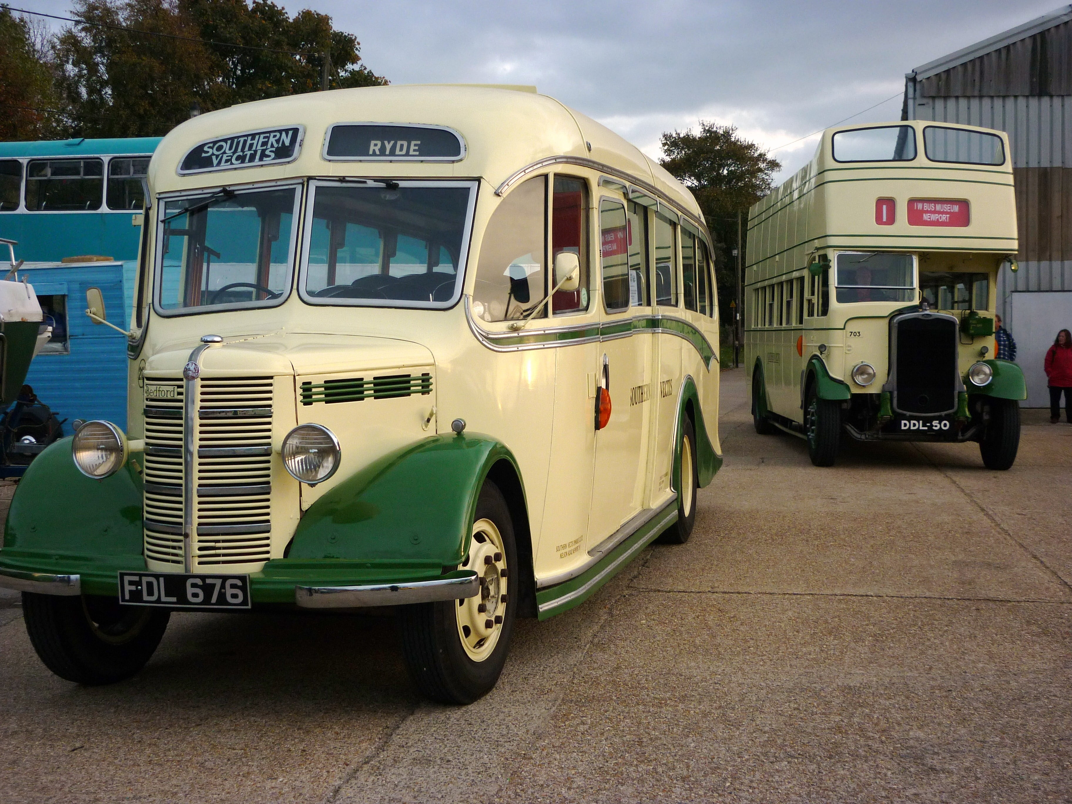 Bedford OB 216 (FDL 676) Isle of Wight Bus & Coach Museum